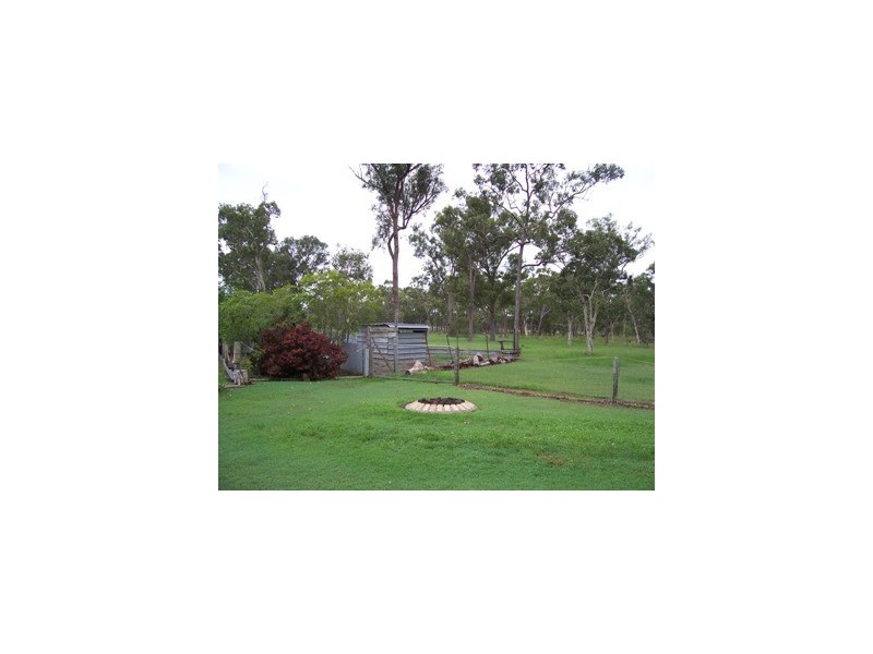 25 Hamilton St, Howard QLD 4659