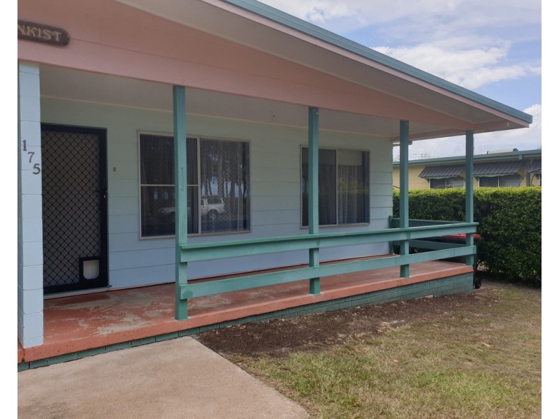 2/175 Burrum St, Burrum Heads QLD 4659