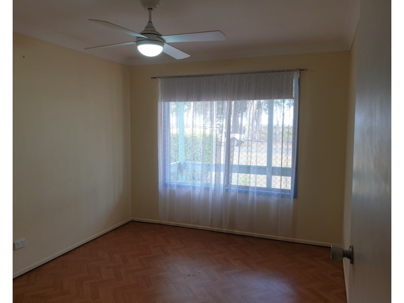 2/175 Burrum St, Burrum Heads QLD 4659