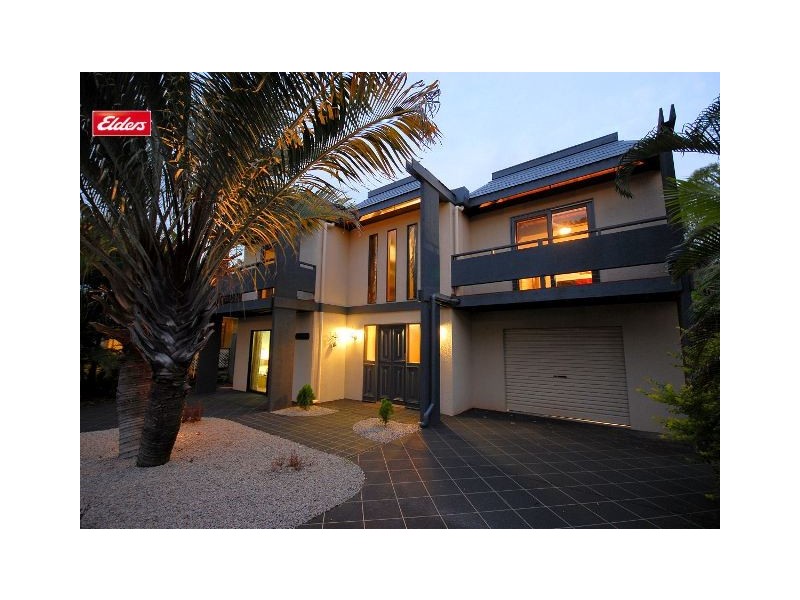 18 Ries Road, Toogoom QLD 4655