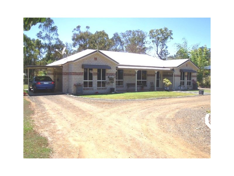 9 Brypat Cl, Burrum Heads QLD 4659
