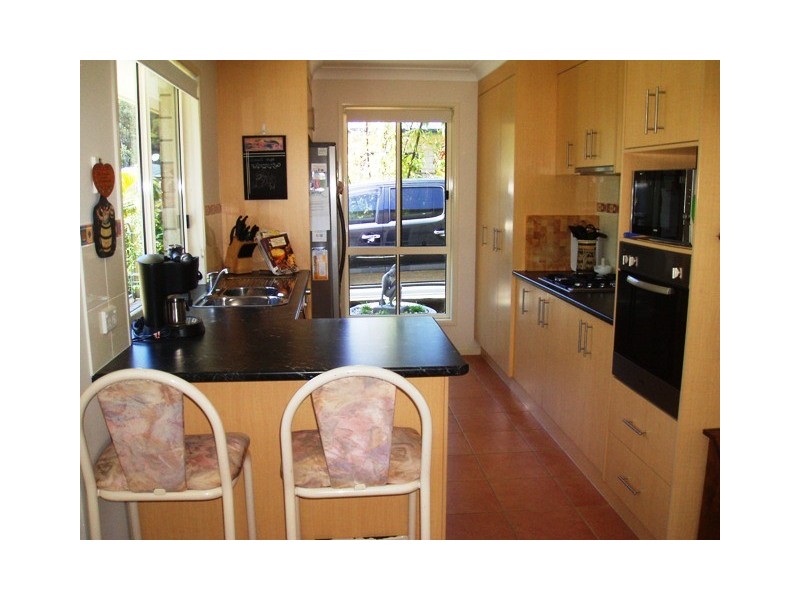 9 Brypat Cl, Burrum Heads QLD 4659