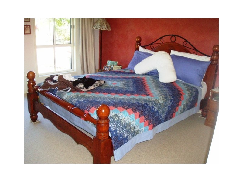 9 Brypat Cl, Burrum Heads QLD 4659