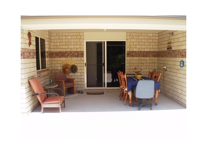 9 Brypat Cl, Burrum Heads QLD 4659