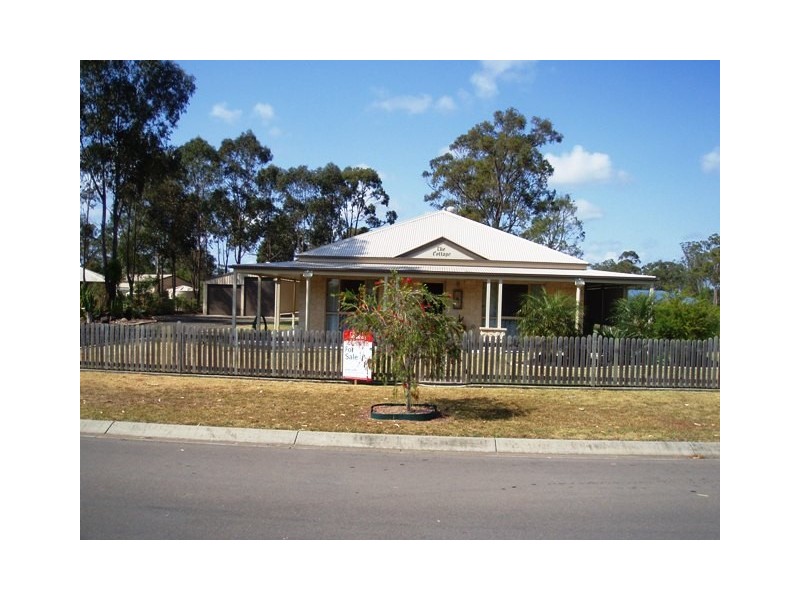 4 Brypat Close, Burrum Heads QLD 4659