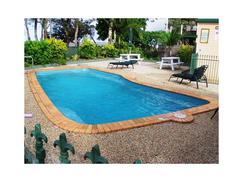 80 Burrum Street, Burrum Heads QLD 4659