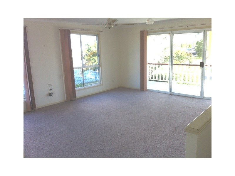 22 Beach Drive, Burrum Heads QLD 4659