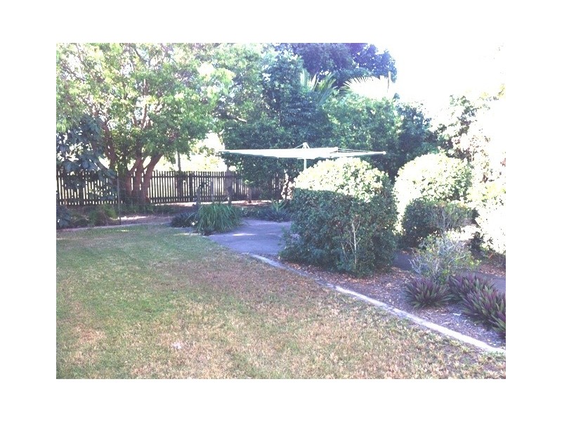 22 Beach Drive, Burrum Heads QLD 4659