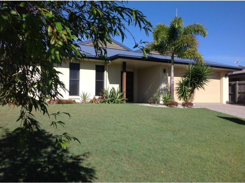 8 Krista Court, Burrum Heads QLD 4659
