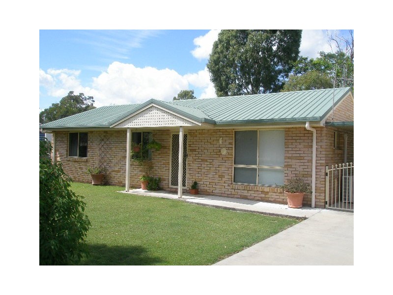 11 Beach Drive, Burrum Heads QLD 4659