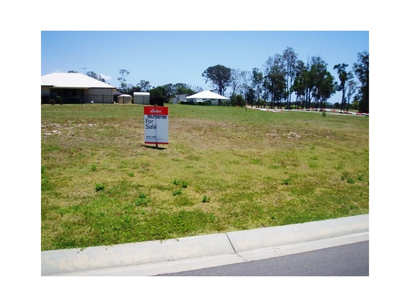 4 Cowrie Crt, Burrum Heads QLD 4659