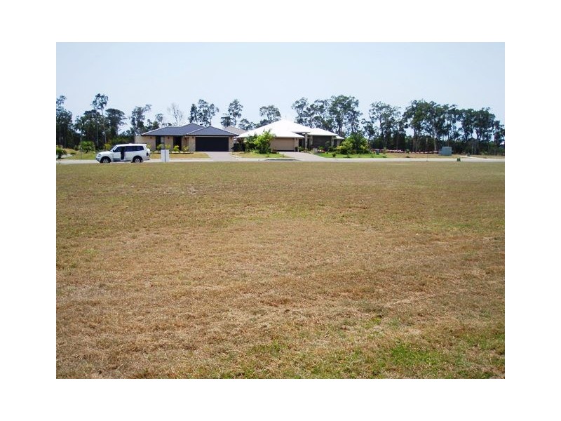 34  Sirenia Dr, Burrum Heads QLD 4659