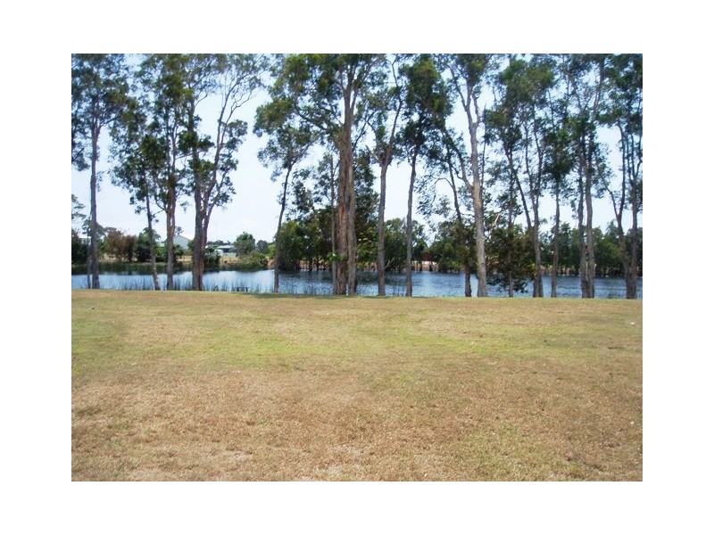 34  Sirenia Dr, Burrum Heads QLD 4659