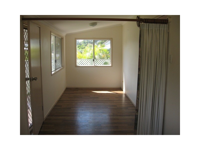 52 Howard Street, Burrum Heads QLD 4659