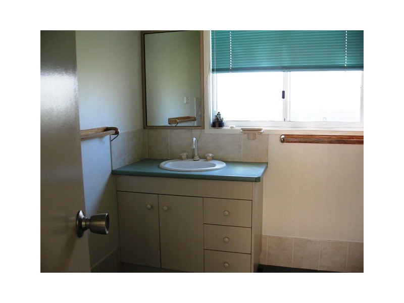 52 Howard Street, Burrum Heads QLD 4659