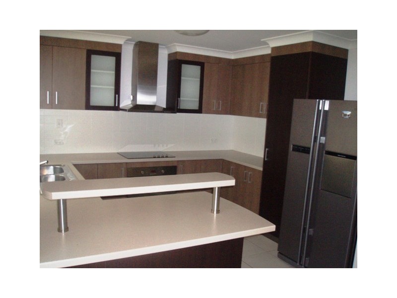 8 Barramundi Dr, Burrum Heads QLD 4659