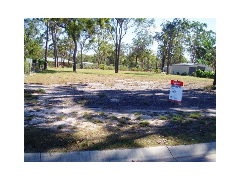 8 Elboz Ct, Burrum Heads QLD 4659