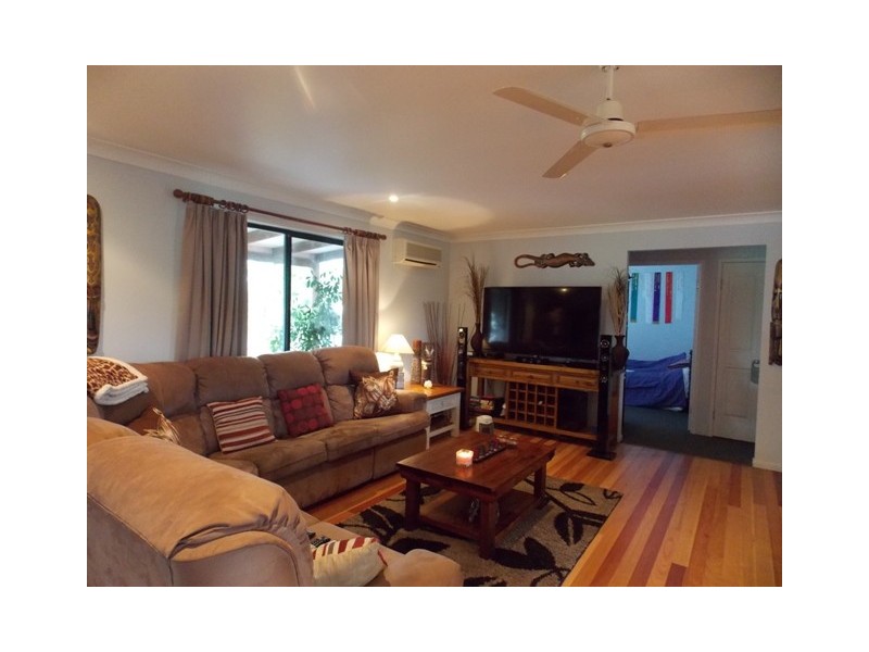 32 Roberts Road North, Torbanlea QLD 4662