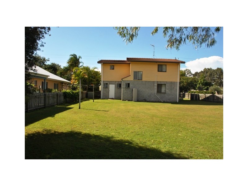115 Burrum Street, Burrum Heads QLD 4659