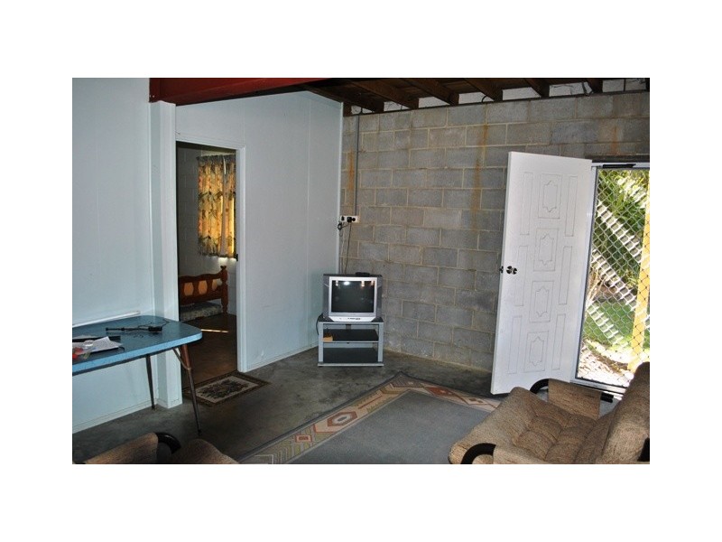 115 Burrum Street, Burrum Heads QLD 4659