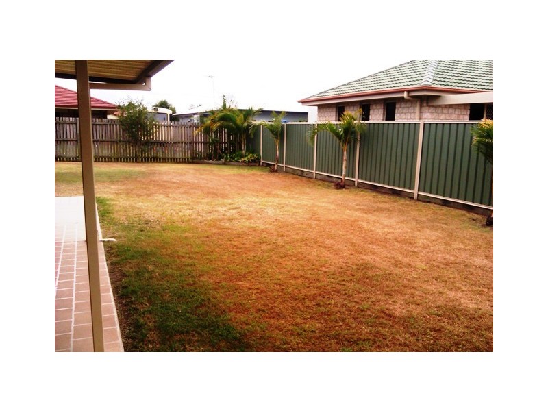 20 Lucas Drive, Burrum Heads QLD 4659