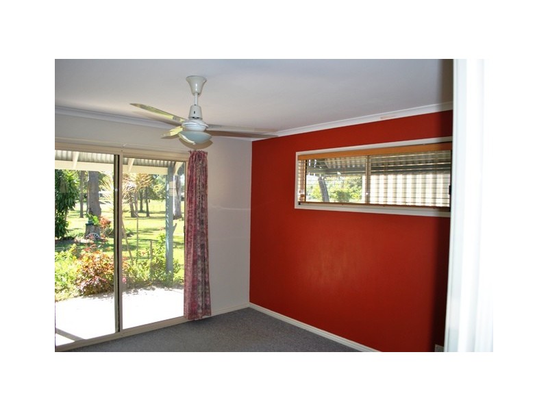 43 Dreamtime Ave, Burrum Heads QLD 4659