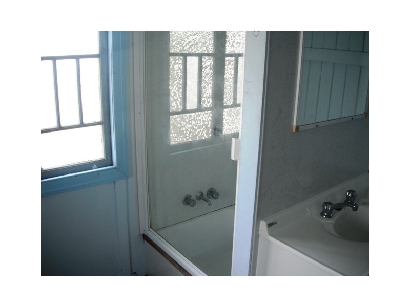 49 Burrum Street, Burrum Heads QLD 4659