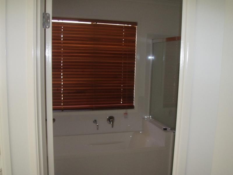 7 Honey Myrtle Cl, Burrum Heads QLD 4659