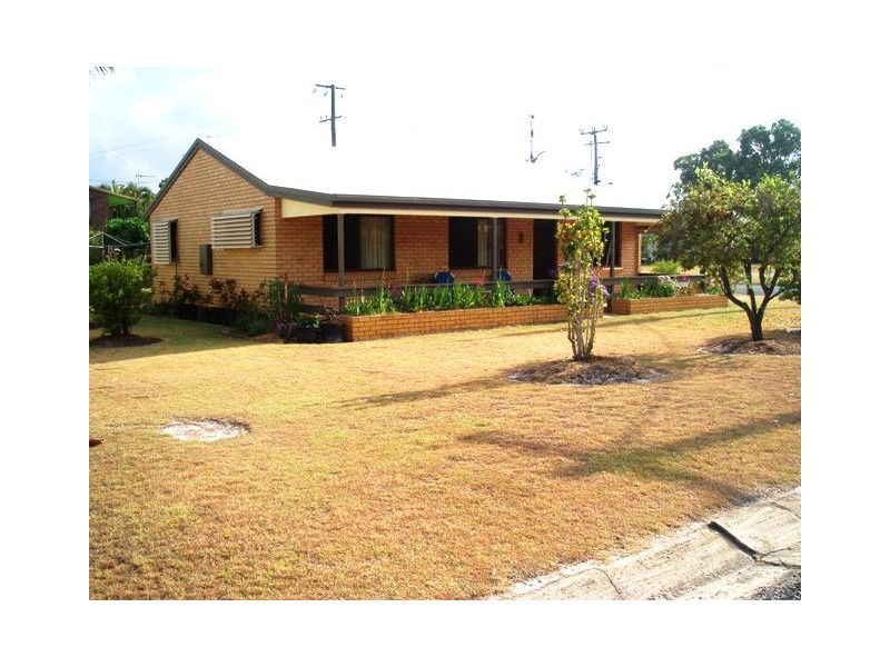 2 Cassia Street, Burrum Heads QLD 4659