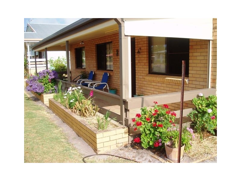 2 Cassia Street, Burrum Heads QLD 4659