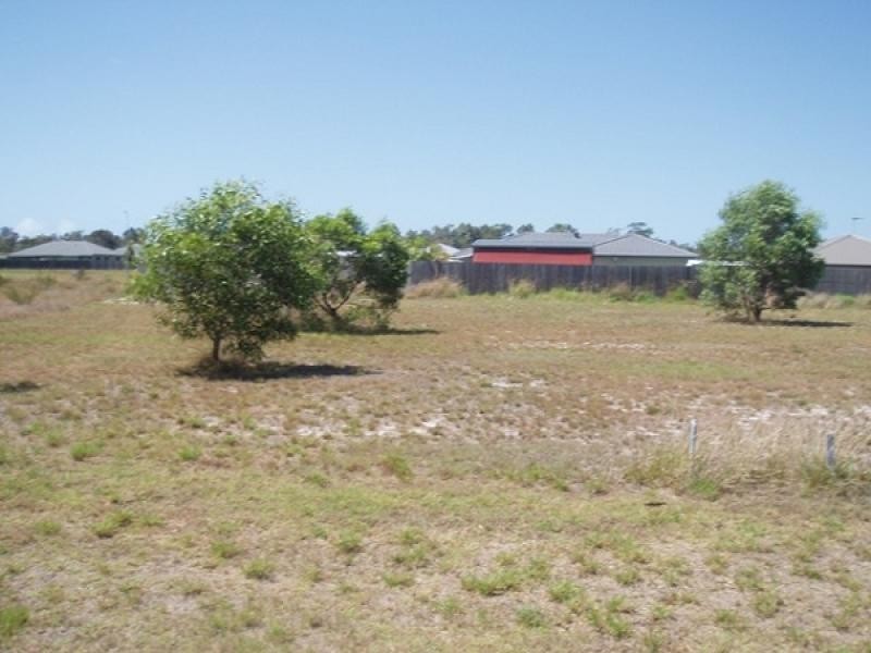 9 Noeme Street, Burrum Heads QLD 4659