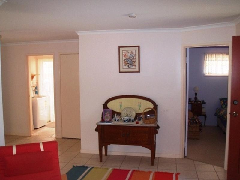 6 Bentwood Street, Burrum Heads QLD 4659