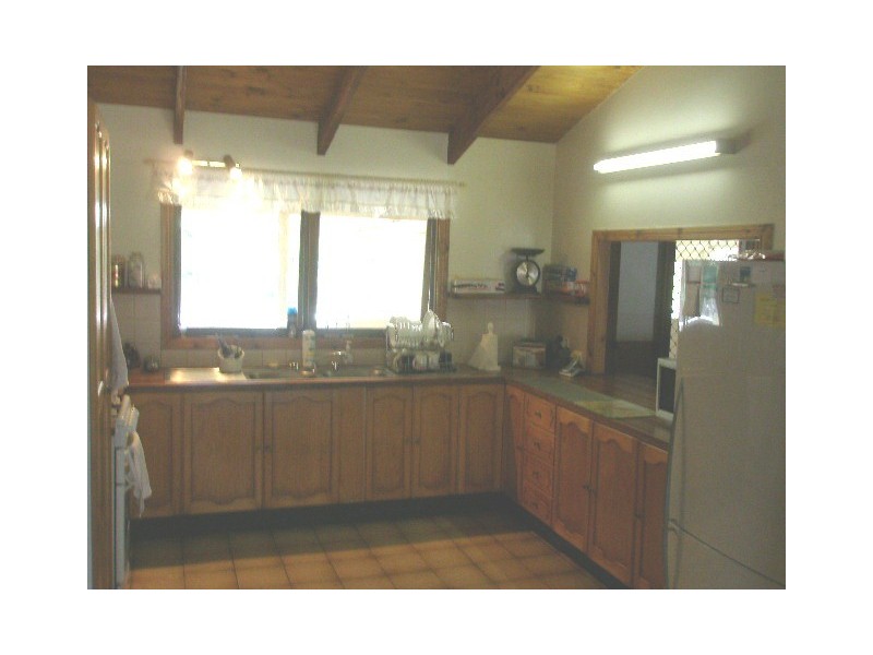 20 Dreamtime Ave, Burrum Heads QLD 4659