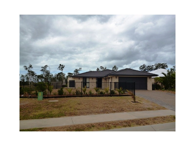 1 Jubata Court, Burrum Heads QLD 4659