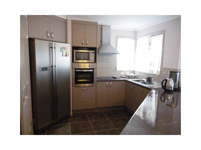 1 Jubata Court, Burrum Heads QLD 4659