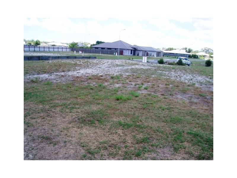 16 Cheellii Crt, Burrum Heads QLD 4659