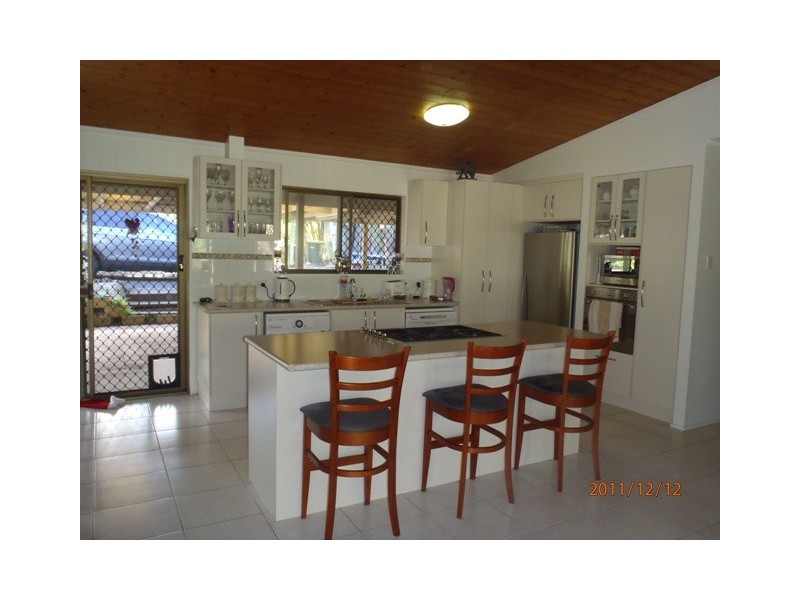 54 Dreamtime Ave, Burrum Heads QLD 4659