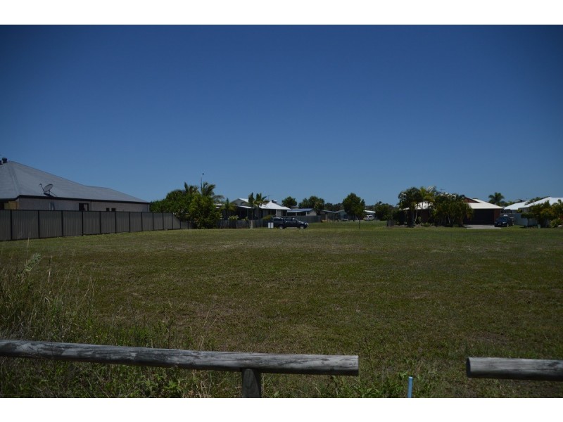 58 Traviston Way, Burrum Heads QLD 4659