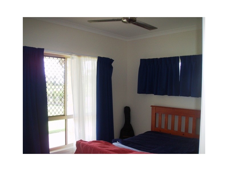 37 Barramundi Drive, Burrum Heads QLD 4659