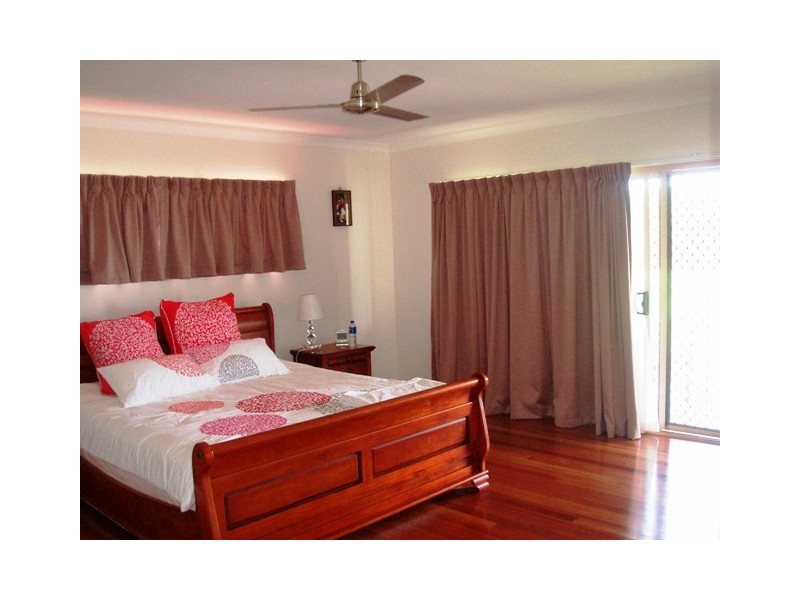 37 Barramundi Drive, Burrum Heads QLD 4659