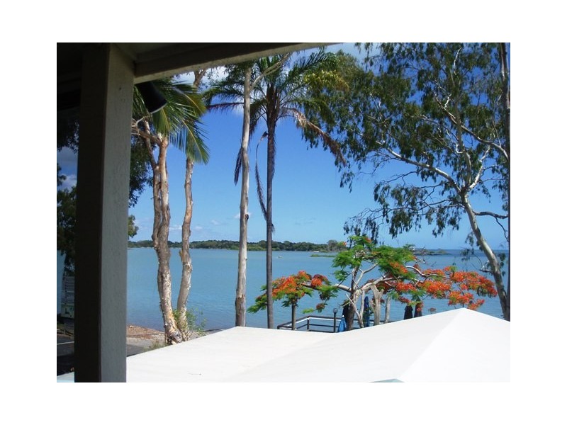 Unit, 54 Moreton Street, Toogoom QLD 4655