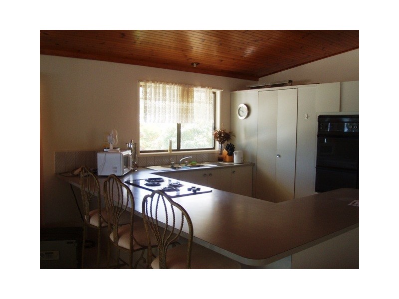 Unit, 54 Moreton Street, Toogoom QLD 4655