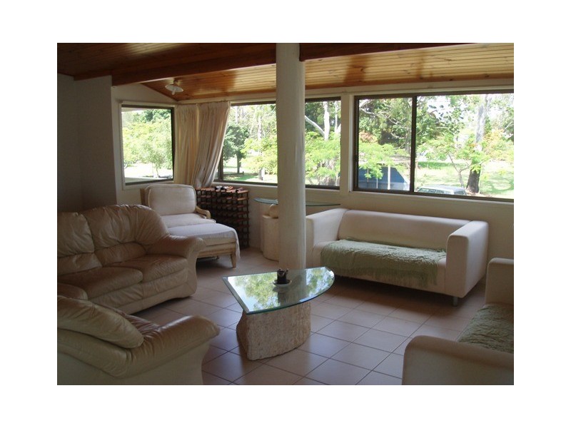 Unit, 54 Moreton Street, Toogoom QLD 4655