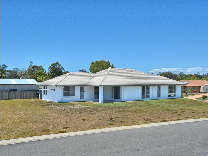 6-8 Kimberly Way, Burrum Heads QLD 4659