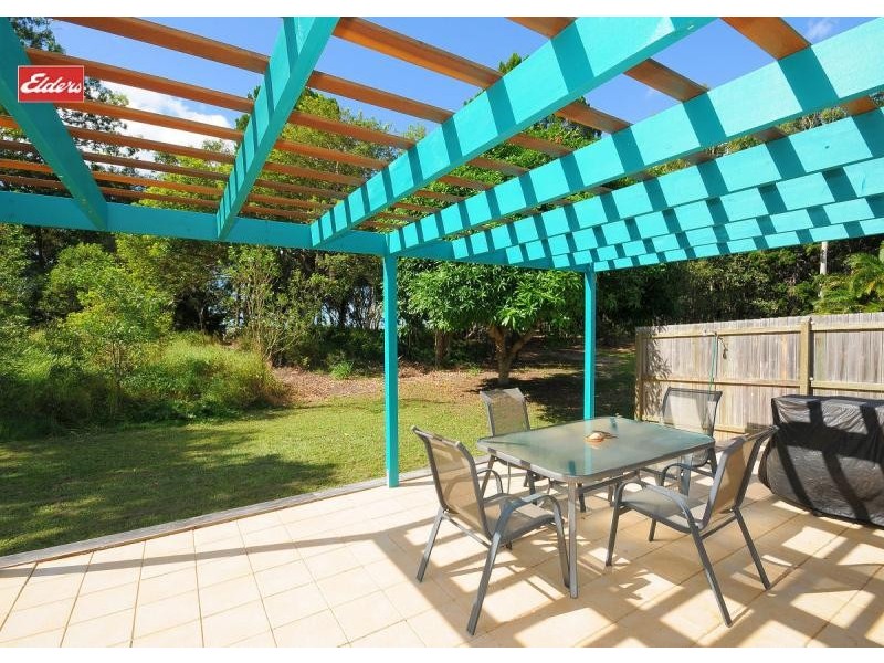 100 Kingfisher Pde, Toogoom QLD 4655