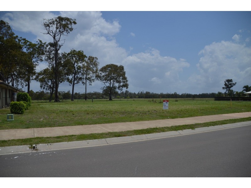 28 Sirenia Drive, Burrum Heads QLD 4659