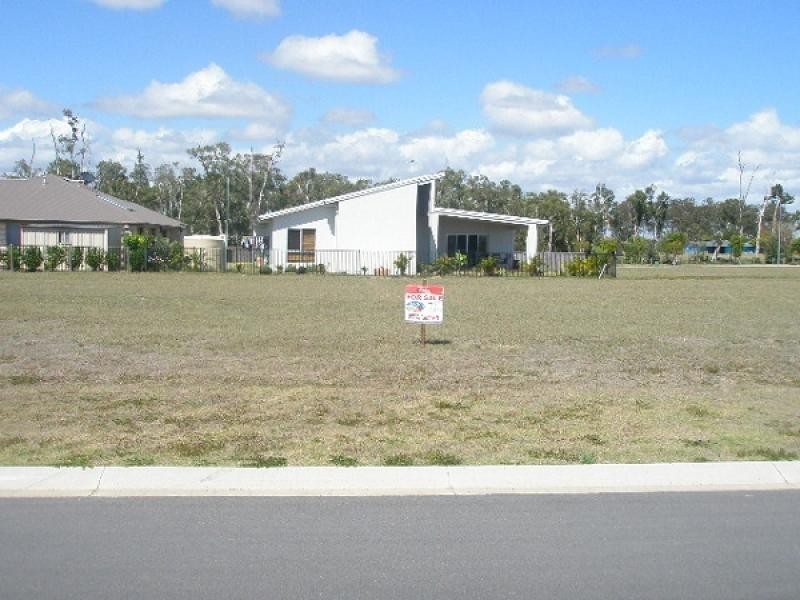 16 Sandcastles Circuit, Burrum Heads QLD 4659