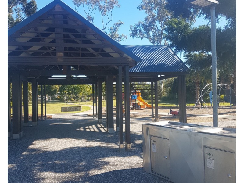16 Sandcastles Circuit, Burrum Heads QLD 4659