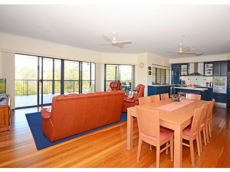 1 Tamarind Cl, Burrum Heads QLD 4659