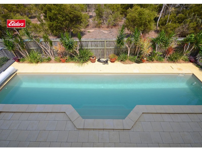 1 Tamarind Cl, Burrum Heads QLD 4659